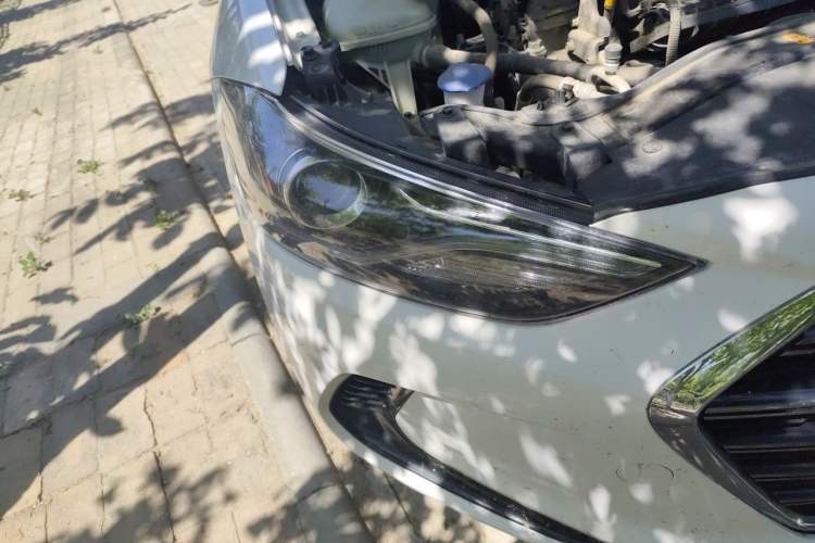 Used Hyundai Elantra (6th Generation / Lingdong) 2020 1.4T Dual-Clutch Xuan Dong · Dynamic Version Right Front Headlight