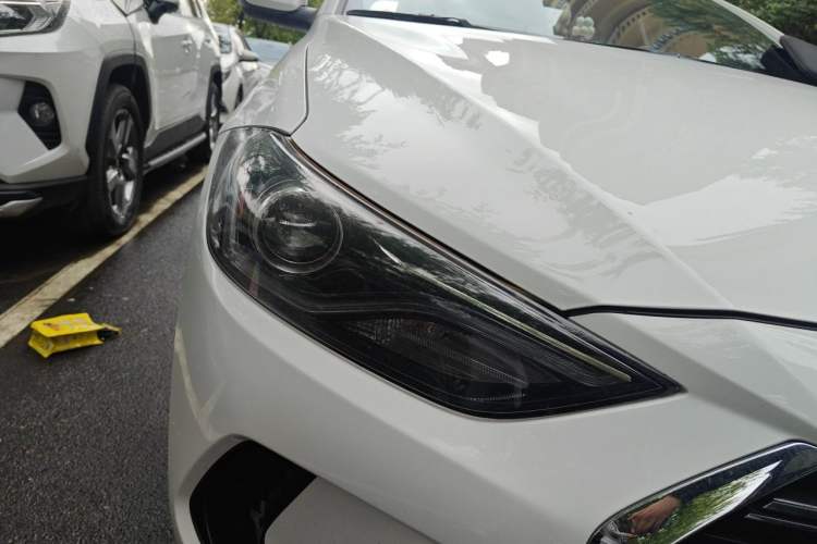 Used Hyundai Elantra (6th Generation / Lingdong) 2020 1.4T Dual-Clutch Xuan Dong · Dynamic Version Right Front Headlight