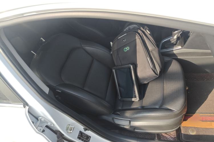 Used Hyundai Elantra (6th Generation / Lingdong) 2020 1.5L CVT Smart & Stylish – Elite Version Right Front Seat