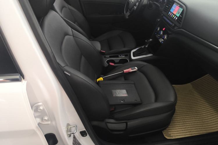 Used Hyundai Elantra (6th Generation / Lingdong) 2020 1.5L CVT Smart & Stylish – Elite Version Right Front Seat