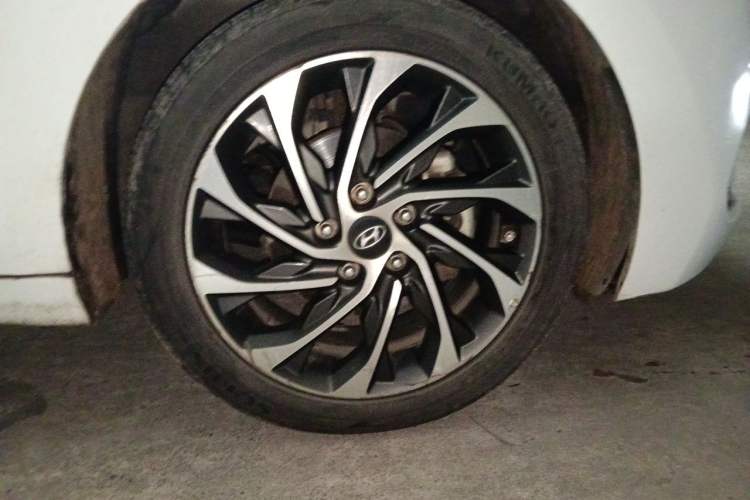 Used Hyundai Elantra (6th Generation / Lingdong) 2020 1.4T Dual-Clutch Xuan Dong · Dynamic Version Right Front Wheel Hub