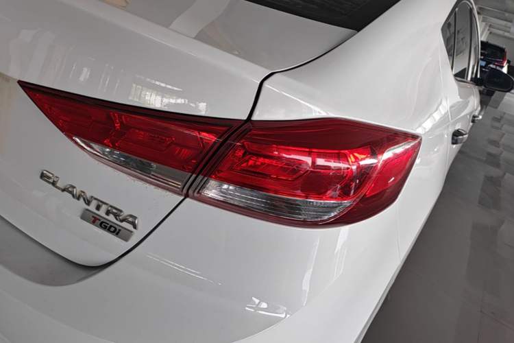 Used Hyundai Elantra (6th Generation / Lingdong) 2020 1.4T Dual-Clutch Xuan Dong · Dynamic Version Right Rear Taillight