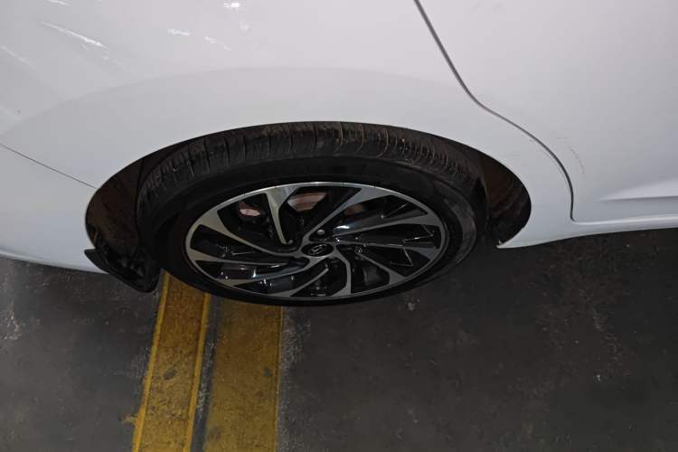 Used Hyundai Elantra (6th Generation / Lingdong) 2020 1.4T Dual-Clutch Xuan Dong · Dynamic Version Right Rear Wheel Hub