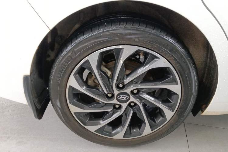 Used Hyundai Elantra (6th Generation / Lingdong) 2020 1.4T Dual-Clutch Xuan Dong · Dynamic Version Right Rear Wheel Hub