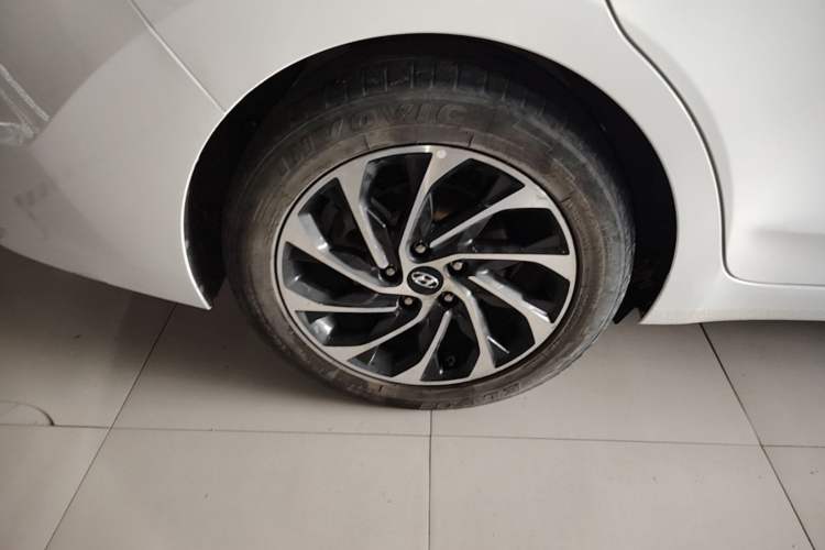 Used Hyundai Elantra (6th Generation / Lingdong) 2020 1.4T Dual-Clutch Xuan Dong · Dynamic Version Right Rear Wheel Hub