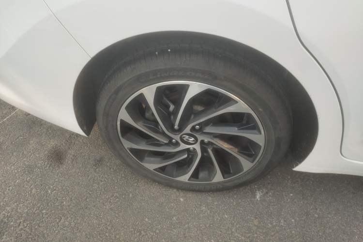 Used Hyundai Elantra (6th Generation / Lingdong) 2020 1.5L CVT Smart & Stylish – Elite Version Right Rear Wheel Hub