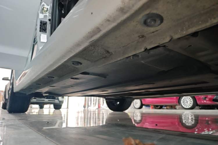 Used Hyundai Elantra (6th Generation / Lingdong) 2020 1.5L CVT Smart & Stylish – Elite Version Right Side Sill