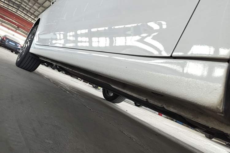 Used Hyundai Elantra (6th Generation / Lingdong) 2020 1.5L CVT Smart & Stylish – Elite Version Right Side Sill