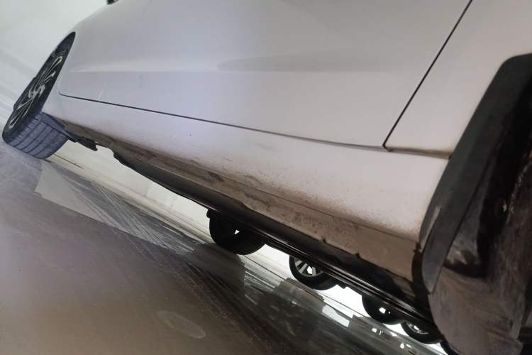 Used Hyundai Elantra (6th Generation / Lingdong) 2020 1.5L CVT Smart & Stylish – Elite Version Right Side Sill