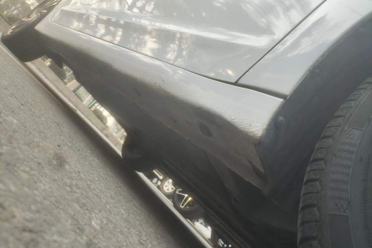 Used Hyundai Elantra (6th Generation / Lingdong) 2020 1.5L CVT Smart & Stylish – Elite Version Right Side Sill