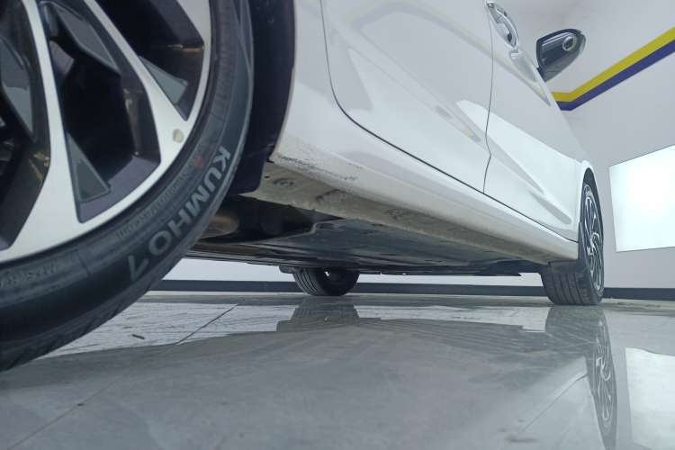Used Hyundai Elantra (6th Generation / Lingdong) 2020 1.4T Dual-Clutch Xuan Dong · Dynamic Version Right Side Sill