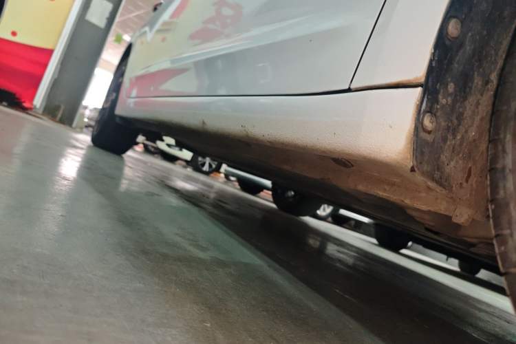 Used Hyundai Elantra (6th Generation / Lingdong) 2020 1.5L CVT Smart & Stylish – Elite Version Right Side Sill