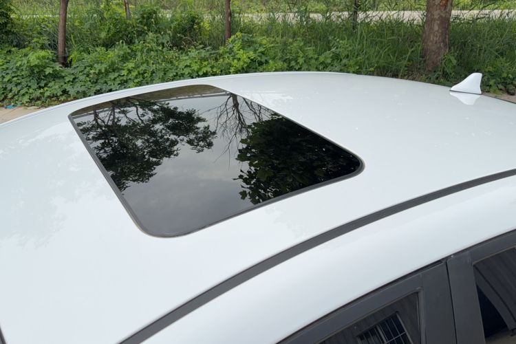 Used Hyundai Elantra (6th Generation / Lingdong) 2020 1.4T Dual-Clutch Xuan Dong · Dynamic Version Roof