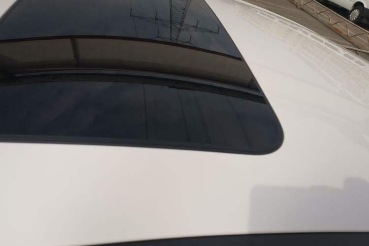 Used Hyundai Elantra (6th Generation / Lingdong) 2020 1.5L CVT Smart & Stylish – Elite Version Roof