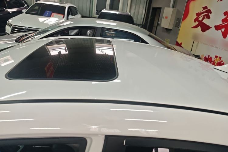 Used Hyundai Elantra (6th Generation / Lingdong) 2020 1.5L CVT Smart & Stylish – Elite Version Roof
