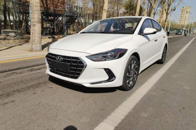 Ojetý Hyundai Elantra (6th Generation / Lingdong) 2020 1.5L CVT Smart & Stylish – Elite Version