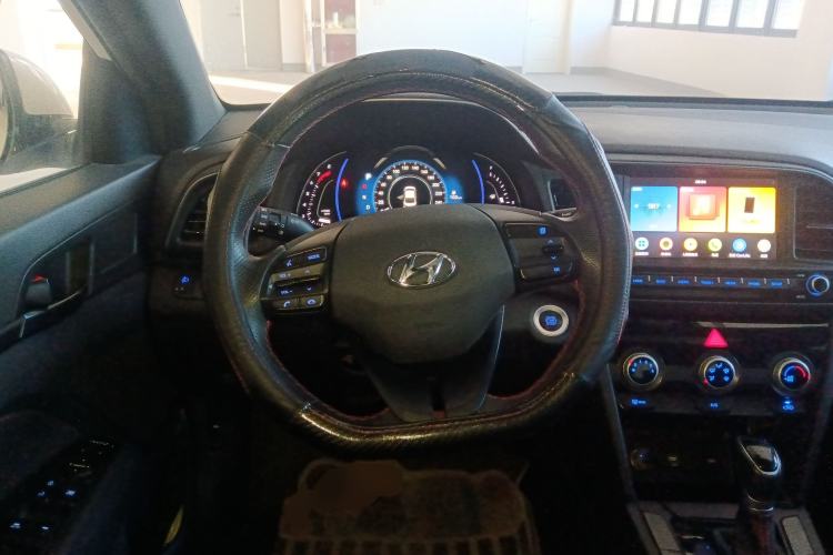 Used Hyundai Elantra (6th Generation / Lingdong) 2020 1.4T Dual-Clutch Xuan Dong · Dynamic Version Steering Wheel