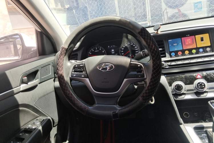 Used Hyundai Elantra (6th Generation / Lingdong) 2020 1.5L CVT Smart & Stylish – Elite Version Steering Wheel