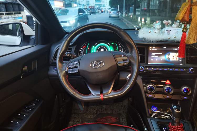 Used Hyundai Elantra (6th Generation / Lingdong) 2020 1.4T Dual-Clutch Xuan Dong · Dynamic Version Steering Wheel