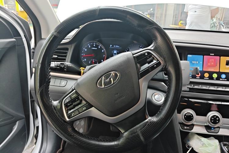 Used Hyundai Elantra (6th Generation / Lingdong) 2020 1.5L CVT Smart & Stylish – Elite Version Steering Wheel