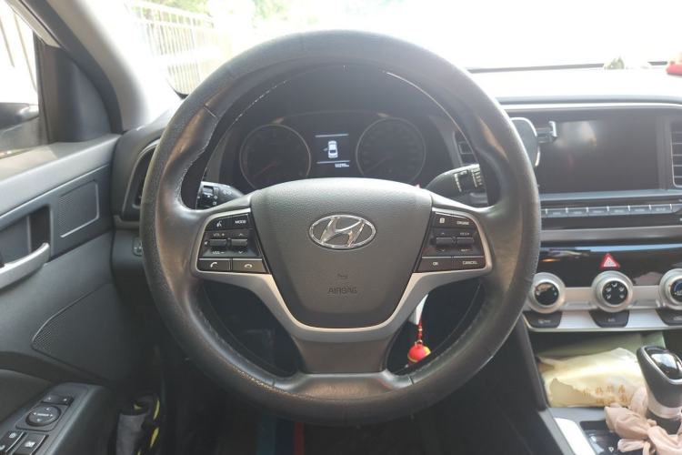 Used Hyundai Elantra (6th Generation / Lingdong) 2020 1.5L CVT Smart & Luxurious Trim Steering Wheel
