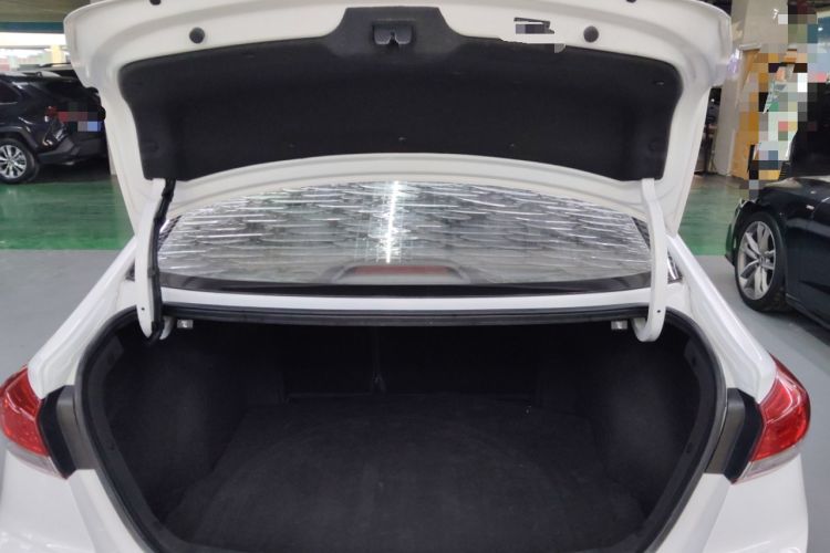 Used Hyundai Elantra (6th Generation / Lingdong) 2020 1.5L CVT Smart & Stylish – Elite Version Trunk