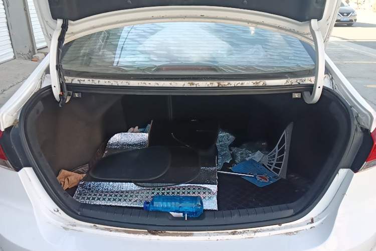 Used Hyundai Elantra (6th Generation / Lingdong) 2020 1.4T Dual-Clutch Xuan Dong · Dynamic Version Trunk