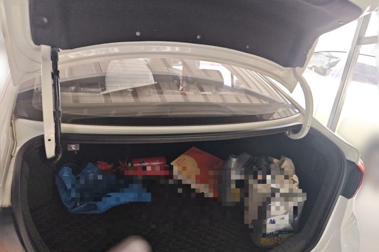 Used Hyundai Elantra (6th Generation / Lingdong) 2020 1.4T Dual-Clutch Xuan Dong · Dynamic Version Trunk