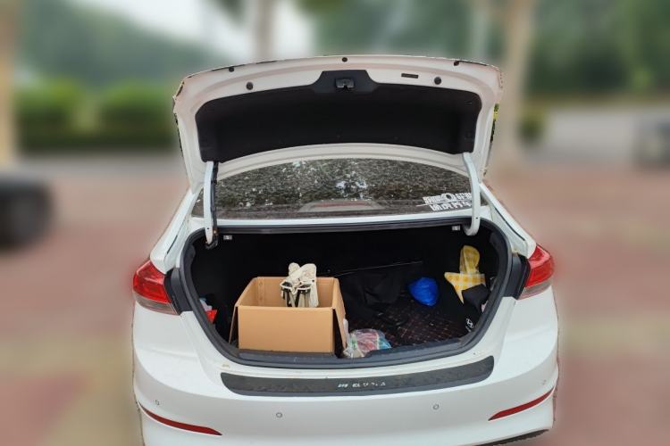 Used Hyundai Elantra (6th Generation / Lingdong) 2020 1.4T Dual-Clutch Xuan Dong · Dynamic Version Trunk