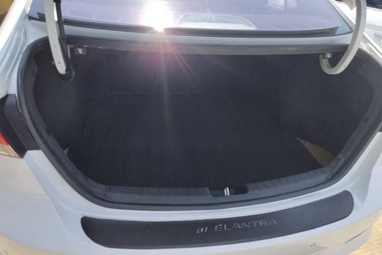 Used Hyundai Elantra (6th Generation / Lingdong) 2020 1.5L CVT Smart & Stylish – Elite Version Trunk