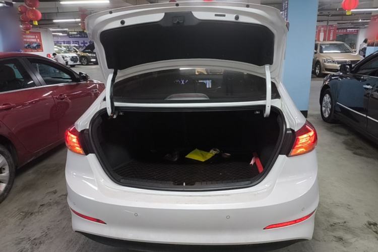 Used Hyundai Elantra (6th Generation / Lingdong) 2020 1.5L CVT Smart & Stylish – Elite Version Trunk