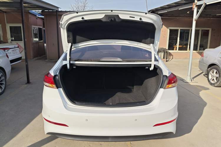 Used Hyundai Elantra (6th Generation / Lingdong) 2020 1.5L CVT Smart & Stylish – Elite Version Trunk