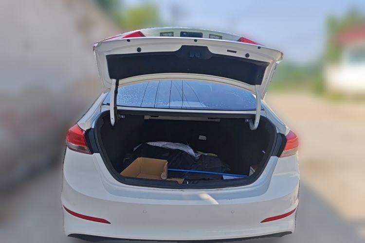 Used Hyundai Elantra (6th Generation / Lingdong) 2020 1.5L CVT Smart & Stylish – Elite Version Trunk