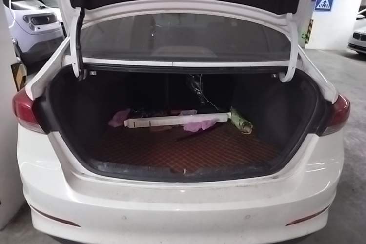 Used Hyundai Elantra (6th Generation / Lingdong) 2020 1.5L CVT Smart & Stylish – Elite Version Trunk