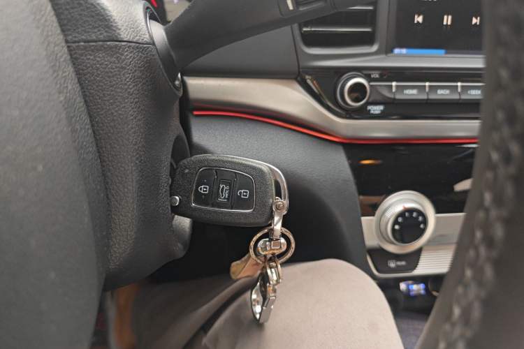 Used Hyundai Elantra (6th Generation / Lingdong) 2020 1.5L CVT Smart & Stylish – Elite Version Vehicle Key