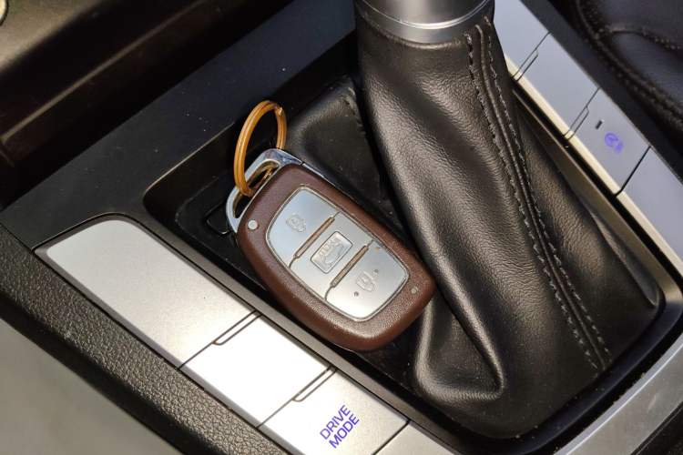 Used Hyundai Elantra (6th Generation / Lingdong) 2020 1.5L CVT Smart & Stylish – Elite Version Vehicle Key