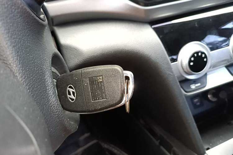 Used Hyundai Elantra (6th Generation / Lingdong) 2020 1.5L CVT Smart & Stylish – Elite Version Vehicle Key
