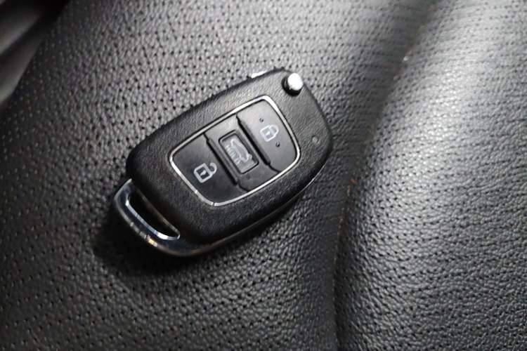 Used Hyundai Elantra (6th Generation / Lingdong) 2020 1.5L CVT Smart & Stylish – Elite Version Vehicle Key