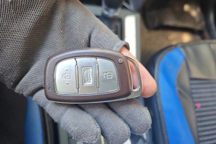 Used Hyundai Elantra (6th Generation / Lingdong) 2020 1.5L CVT Smart & Stylish – Elite Version Vehicle Key