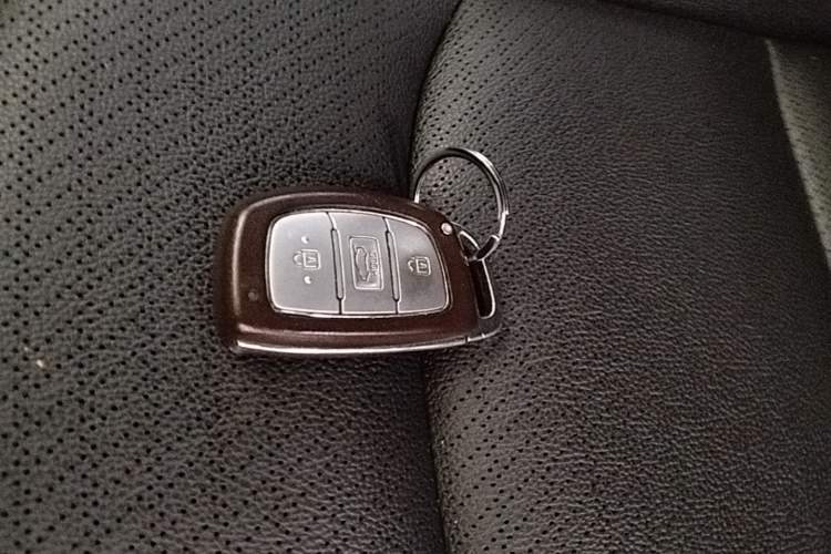 Used Hyundai Elantra (6th Generation / Lingdong) 2020 1.5L CVT Smart & Stylish – Elite Version Vehicle Key