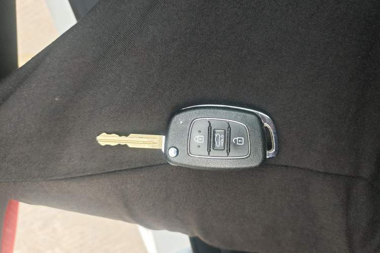 Used Hyundai Elantra (6th Generation / Lingdong) 2020 1.5L CVT Smart & Stylish – Elite Version Vehicle Key