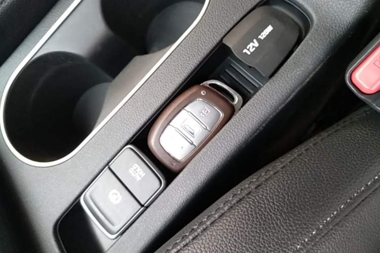 Used Hyundai Elantra (6th Generation / Lingdong) 2020 1.5L CVT Smart & Stylish – Elite Version Vehicle Key