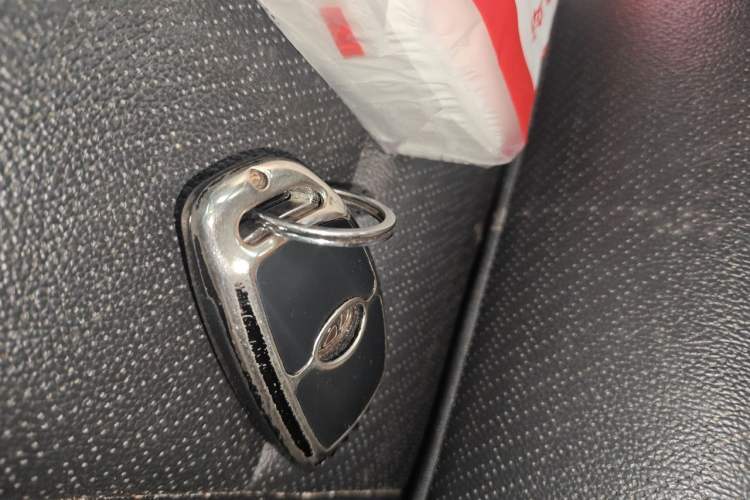 Used Hyundai Elantra (6th Generation / Lingdong) 2020 1.5L CVT Smart & Stylish – Elite Version Vehicle Key