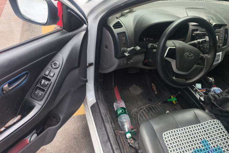 Used Hyundai Elantra EV 2017 GS PLUS Edition Driver Seat