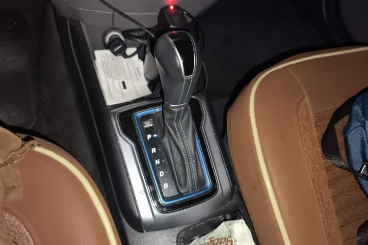 Used Hyundai Elantra EV 2017 GS PLUS Edition Gear Lever