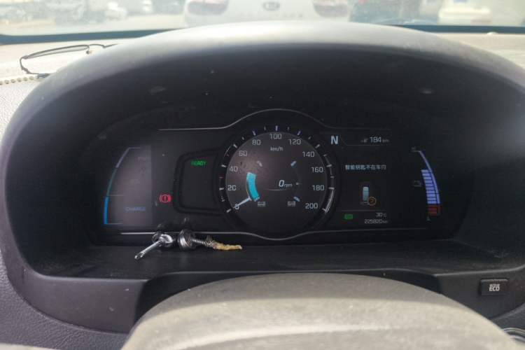 Used Hyundai Elantra EV 2017 GS PLUS Edition Instrument Cluster
