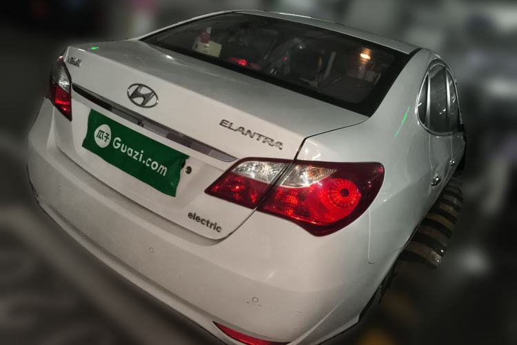 Used Hyundai Elantra EV 2017 GS PLUS Edition Rear Right 45 Deg
