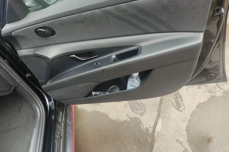 Used Hyundai Elantra N 2023 2.0T Sport Package Edition Right Front Door Interior