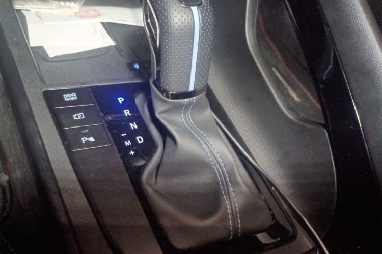 Used Hyundai Elantra N 2023 2.0T Sport Package Edition Gear Lever