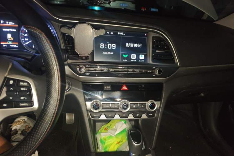 Used Hyundai Elantra PHEV 2019 1.6L PHX Le Xing Edition Audio And AC Panel